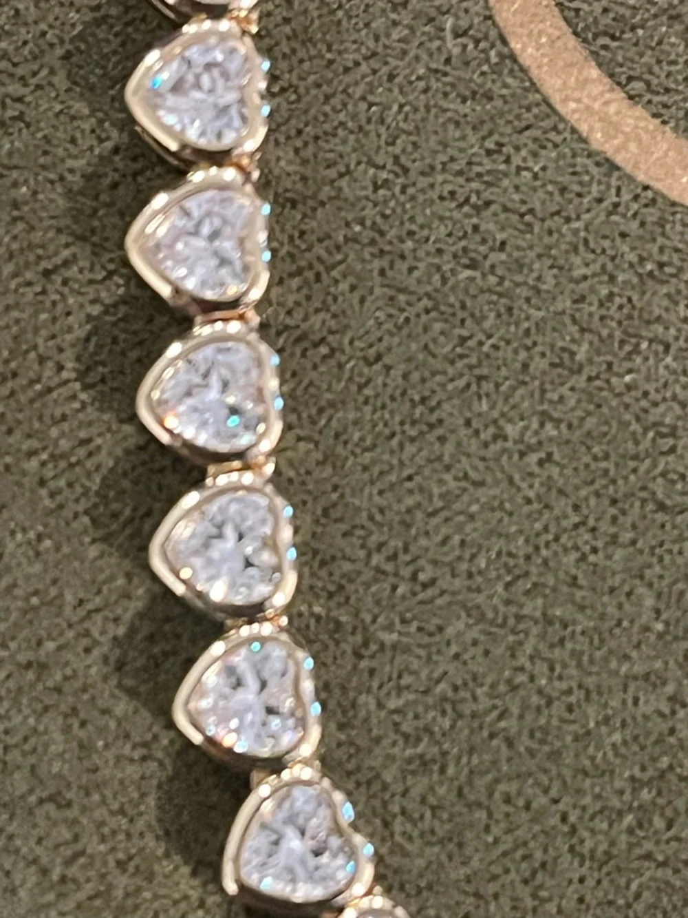 Jane Win heart tennis necklace - Picture 4 of 5